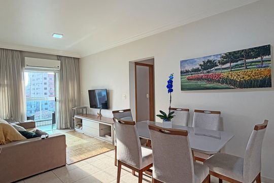 Sala de apartamento para alugar com 2 quartos, 96m² em Embaré, Santos