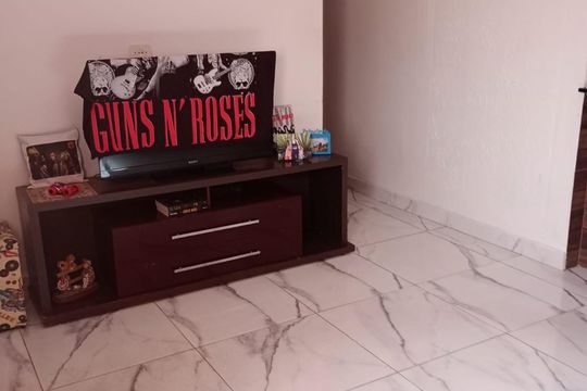 Sala de casa à venda com 6 quartos, 356m² em Núcleo Colonial Barao de Jundiaí, Jundiaí