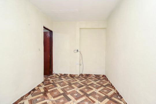 Casa 2 - Sala de casa à venda com 3 quartos, 120m² em Cidade Tiradentes, São Paulo