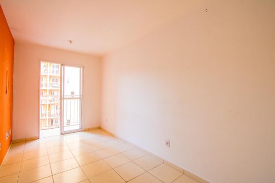 Sala de apartamento para alugar com 2 quartos, 62m² em Jardim do Estádio, Santo André