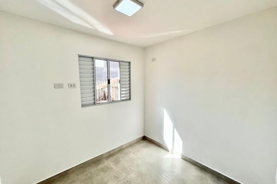 Quarto  de apartamento para alugar com 1 quarto, 28m² em Vila Nova Cachoeirinha, São Paulo
