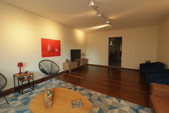 Sala de casa à venda com 4 quartos, 250m² em Vila Monumento, São Paulo