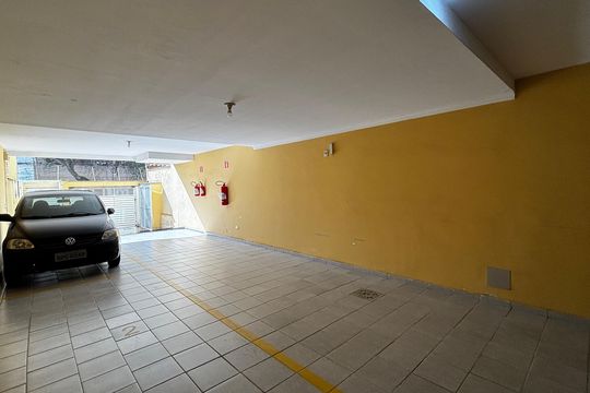 Garagem de apartamento à venda com 2 quartos, 57m² em Vila Assunção, Santo André