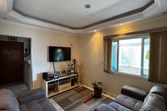 Apartamento à venda com 2 quartos, 57m² em Vila Assunção, Santo André