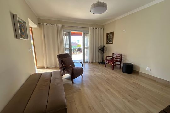 Sala 1 de casa para alugar com 5 quartos, 360m² em Jardim Santa Ines, São Paulo