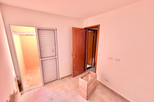 Quarto  de apartamento para alugar com 1 quarto, 27m² em Vila Nova Cachoeirinha, São Paulo