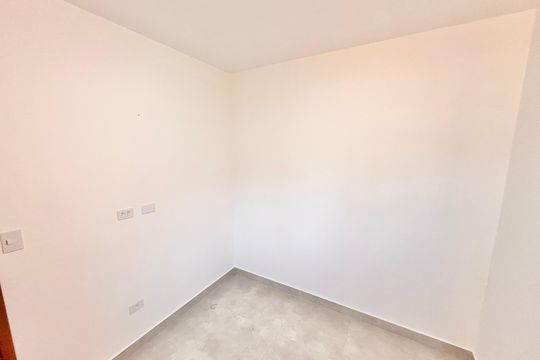 Quarto de apartamento para alugar com 1 quarto, 25m² em Vila Nova Cachoeirinha, São Paulo