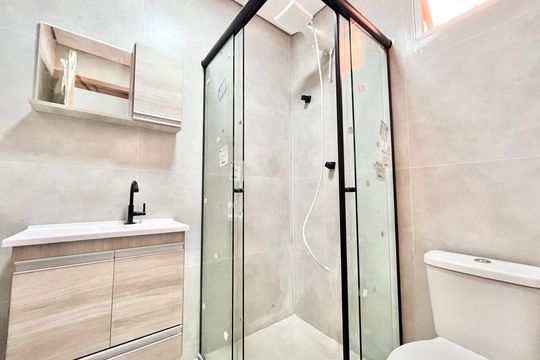 Banheiro de apartamento para alugar com 1 quarto, 25m² em Vila Nova Cachoeirinha, São Paulo