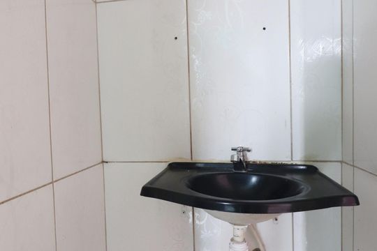 Banheiro social de apartamento à venda com 2 quartos, 42m² em Ferrazópolis, São Bernardo do Campo