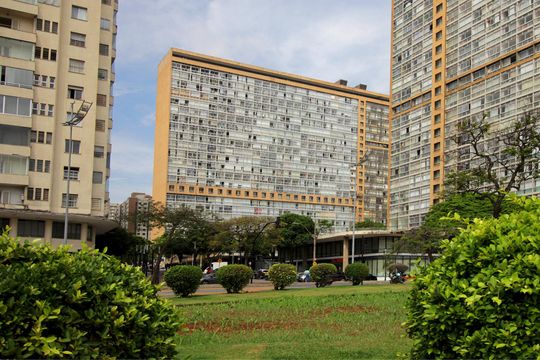 Fachada de apartamento à venda com 2 quartos, 90m² em Funcionários, Belo Horizonte