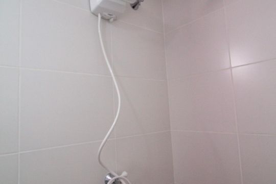Banheiro de casa de condomínio para alugar com 3 quartos, 115m² em Green Valley - Lotus -, Votorantim