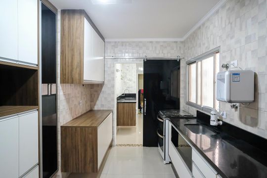 Cozinha de apartamento para alugar com 2 quartos, 109m² em Osvaldo Cruz, São Caetano do Sul