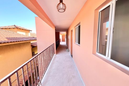 Corredor de apartamento para alugar com 1 quarto, 25m² em Vila Nova Cachoeirinha, São Paulo