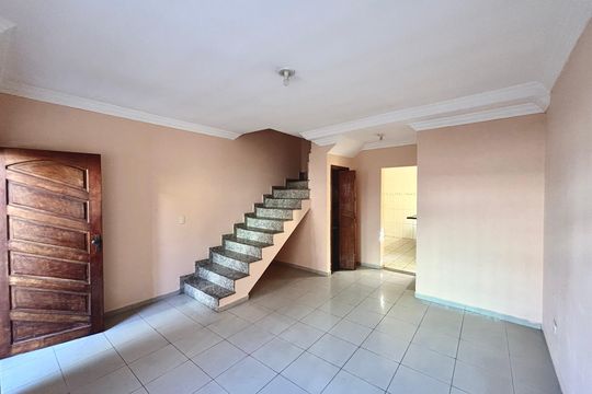 Casa para alugar com 2 quartos, 80m² em Chácara Califórnia, São Paulo