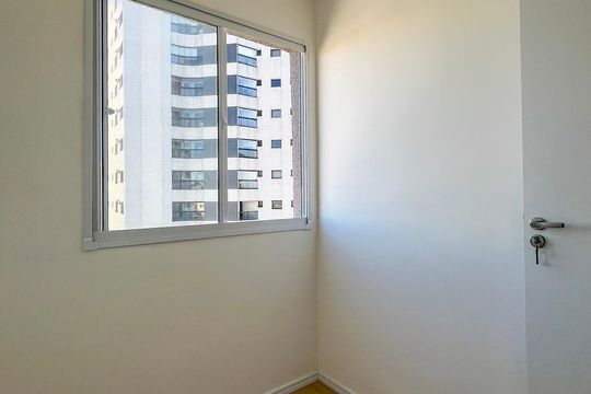 Quarto 2 de apartamento para alugar com 2 quartos, 29m² em Vila Santo Estefano, São Paulo