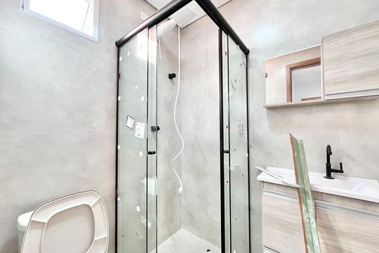 Banheiro de apartamento para alugar com 1 quarto, 25m² em Vila Nova Cachoeirinha, São Paulo