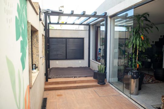 Área Externa de casa de condomínio à venda com 4 quartos, 315m² em Pechincha, Rio de Janeiro
