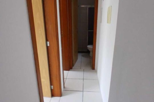 Corredor de apartamento para alugar com 2 quartos, 40m² em Vila Cachoeirinha, Cachoeirinha
