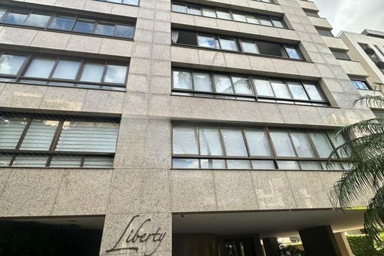Fachada de apartamento para alugar com 3 quartos, 158m² em Auxiliadora, Porto Alegre