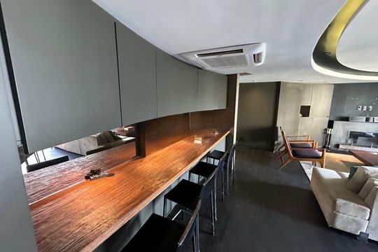 Sala de apartamento para alugar com 3 quartos, 158m² em Auxiliadora, Porto Alegre