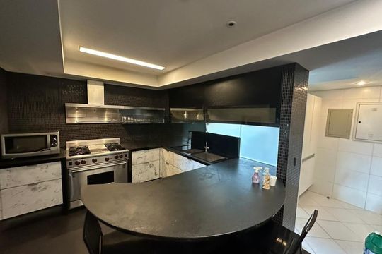 Cozinha de apartamento para alugar com 3 quartos, 158m² em Auxiliadora, Porto Alegre