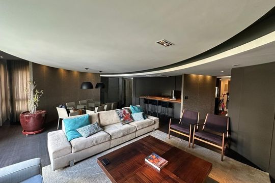 Sala de apartamento para alugar com 3 quartos, 158m² em Auxiliadora, Porto Alegre