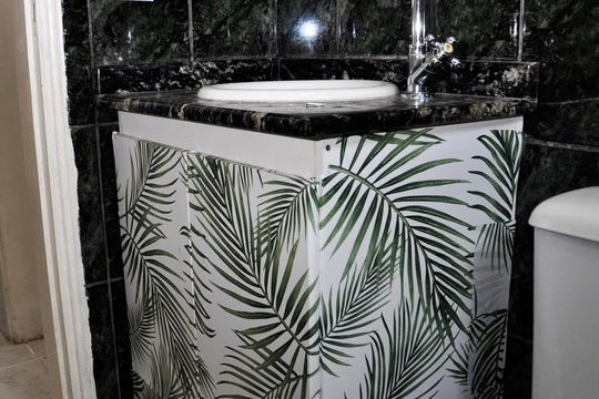Detalhe - Banheiro Social de apartamento para alugar com 1 quarto, 50m² em Vila Jaraguá, São Paulo