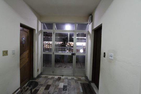 Hall de entrada de apartamento à venda com 3 quartos, 90m² em Padre Eustáquio, Belo Horizonte