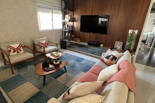Apartamento à venda com 3 quartos, 195m² em Aclimação, São Paulo