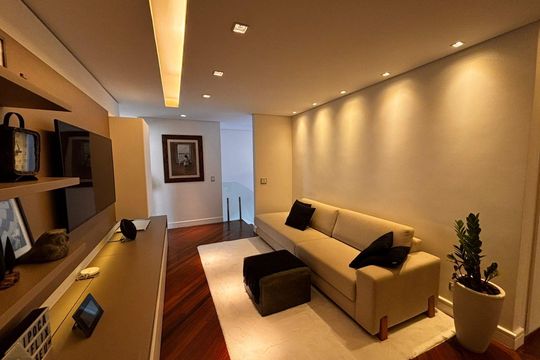 Sala 2 de casa de condomínio à venda com 5 quartos, 560m² em Residencial das Estrelas, Barueri
