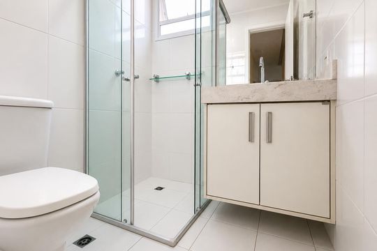 Banheiro de apartamento para alugar com 2 quartos, 81m² em Jardim das Colinas, São José dos Campos