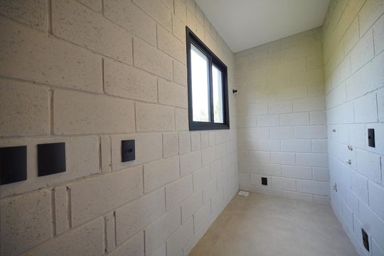 Área de Serviço de casa para alugar com 2 quartos, 81m² em Campeche Central, Florianópolis