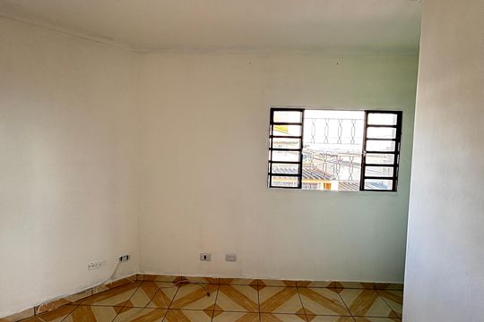 Sala de apartamento para alugar com 1 quarto, 38m² em Cidade São Jorge, Santo André