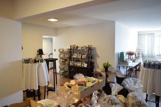 Sala de apartamento à venda com 3 quartos, 165m² em Alto de Pinheiros, São Paulo