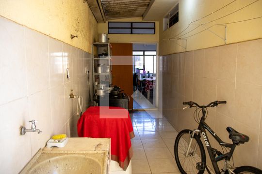 Área de Serviço de casa à venda com 4 quartos, 180m² em St. Crimeia Oeste, Goiânia