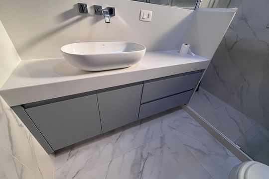Banheiro da Suíte de apartamento à venda com 4 quartos, 261m² em Recreio dos Bandeirantes, Rio de Janeiro