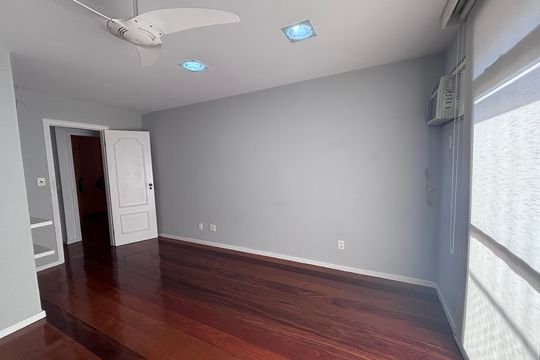 Quarto 1 de apartamento à venda com 4 quartos, 261m² em Recreio dos Bandeirantes, Rio de Janeiro
