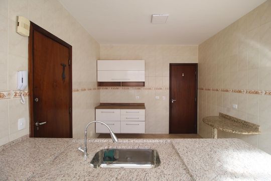 Cozinha - Detalhe de apartamento para alugar com 3 quartos, 82m² em Juvevê, Curitiba