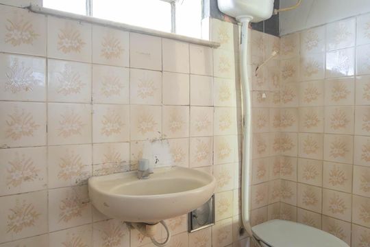 Banheiro de casa para alugar com 1 quarto, 80m² em Trindade, São Gonçalo