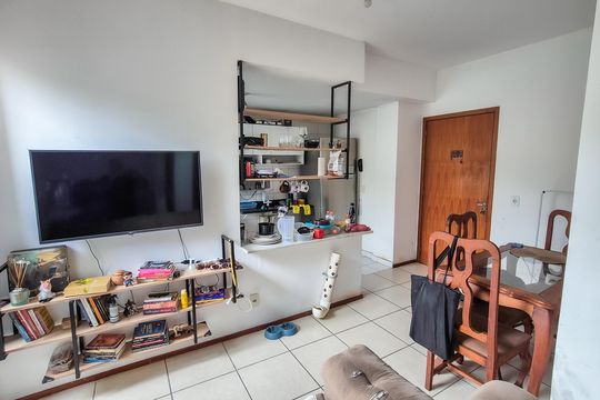 Sala de apartamento à venda com 1 quarto, 50m² em Irajá, Rio de Janeiro