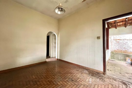 Casa à venda com 2 quartos, 87m² em Cidade Vargas, São Paulo