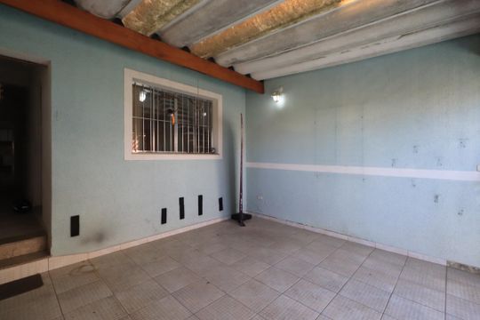 Garagem de casa à venda com 3 quartos, 147m² em Vila Carrão, São Paulo