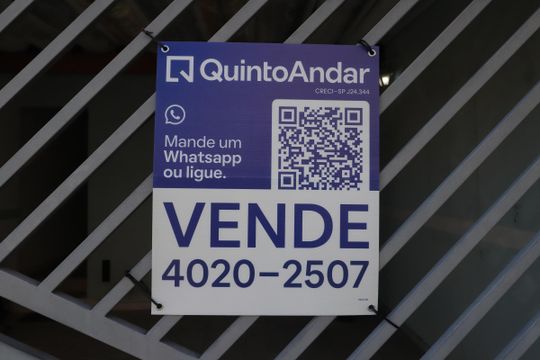 Plaquinha VDLZ-66 de casa à venda com 3 quartos, 147m² em Vila Carrão, São Paulo
