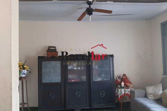 Casa à venda com 3 quartos, 240m² em Riachuelo, Rio de Janeiro