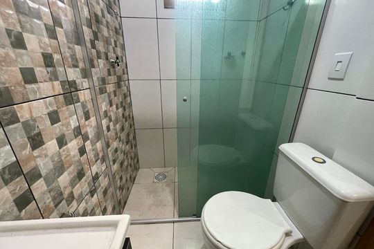 Banheiro de casa para alugar com 2 quartos, 70m² em Boa Vista, São Leopoldo