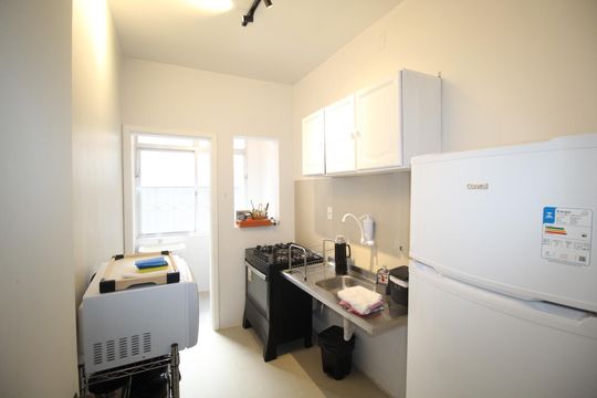 Cozinha de apartamento à venda com 2 quartos, 75m² em Rio Branco, Porto Alegre