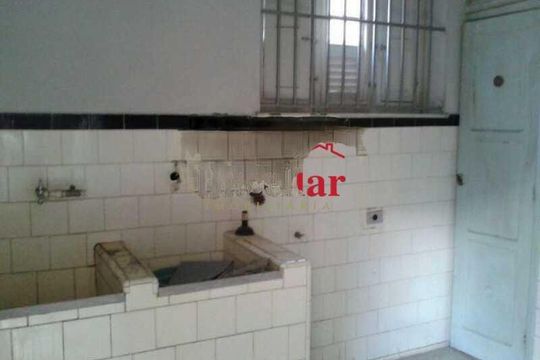 Casa à venda com 4 quartos, 213m² em Grajaú, Rio de Janeiro