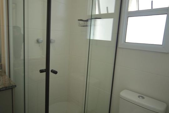 Banheiro da Suíte  de apartamento à venda com 2 quartos, 57m² em Jardim Valdibia, São Bernardo do Campo