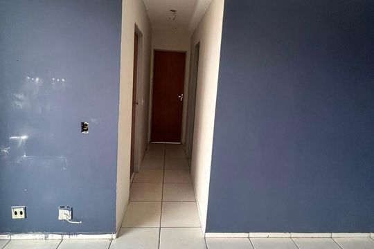 Corredor de apartamento para alugar com 2 quartos, 54m² em Centro, Belford Roxo