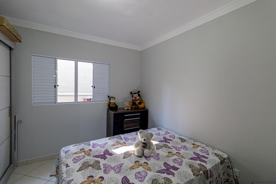 Quarto 1 de casa à venda com 3 quartos, 120m² em Jardim Maringá, São Paulo